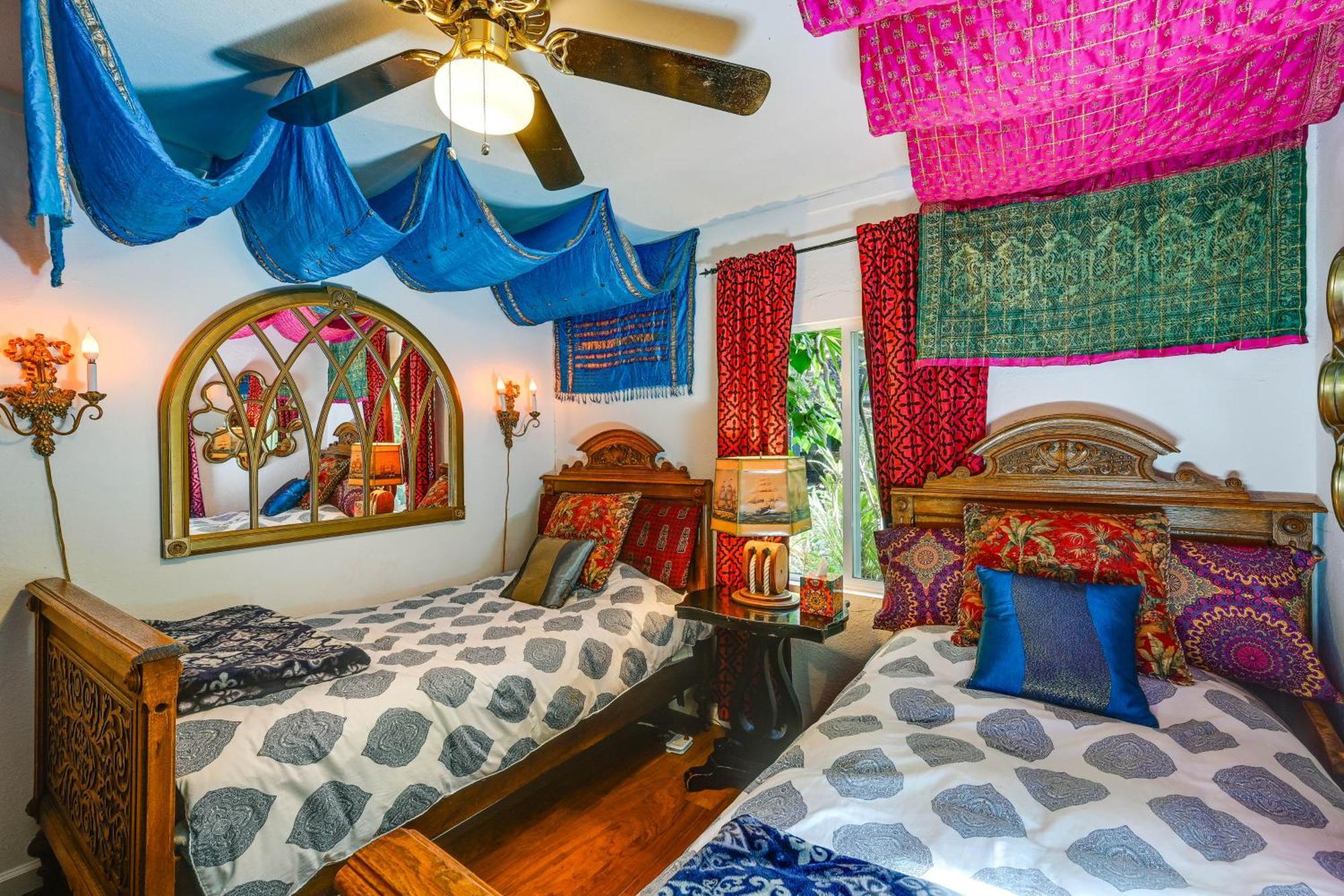 Bohemian Wonderland Benicia Bungalow With Pergola! 외부 사진