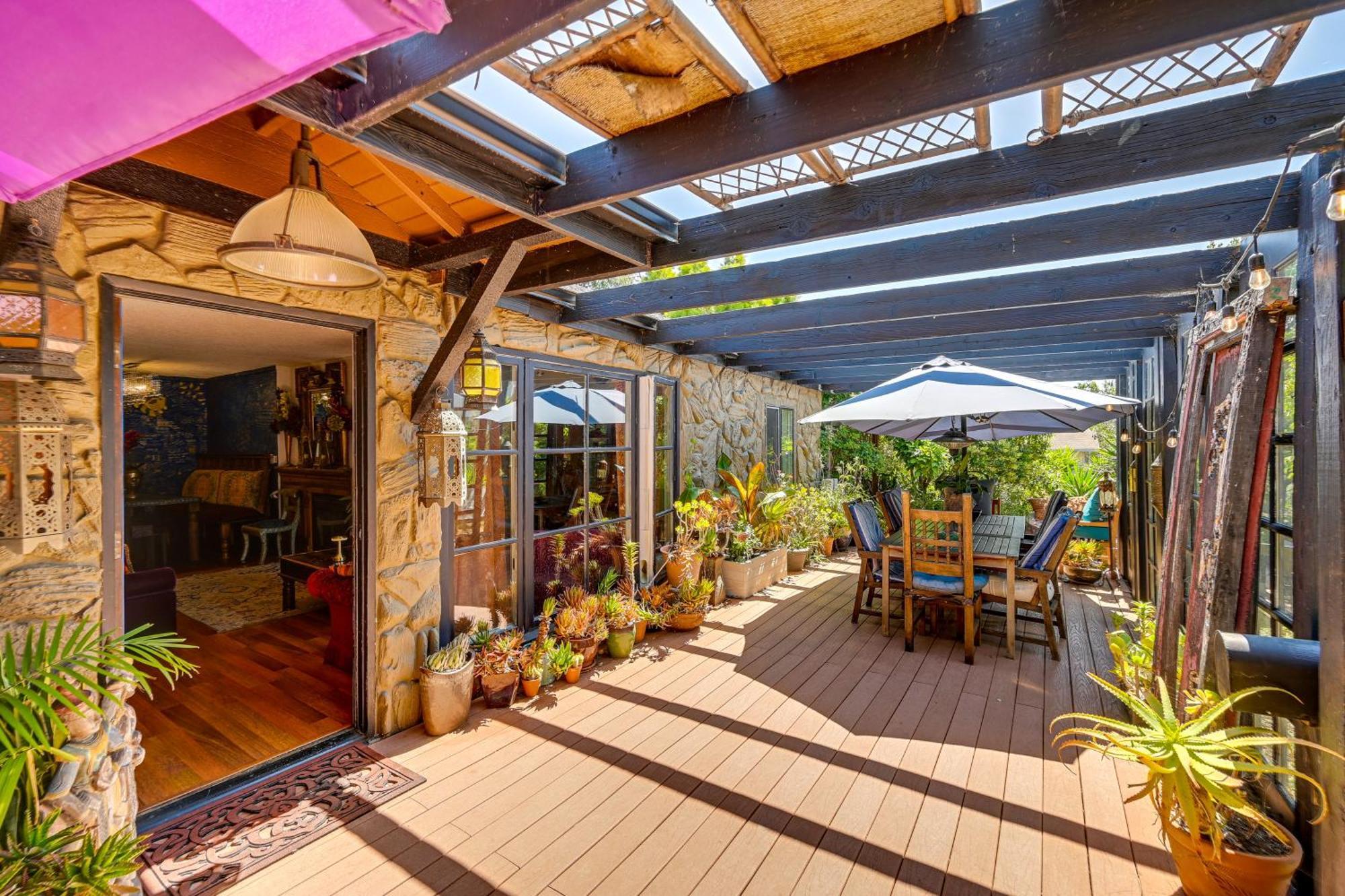 Bohemian Wonderland Benicia Bungalow With Pergola! 외부 사진